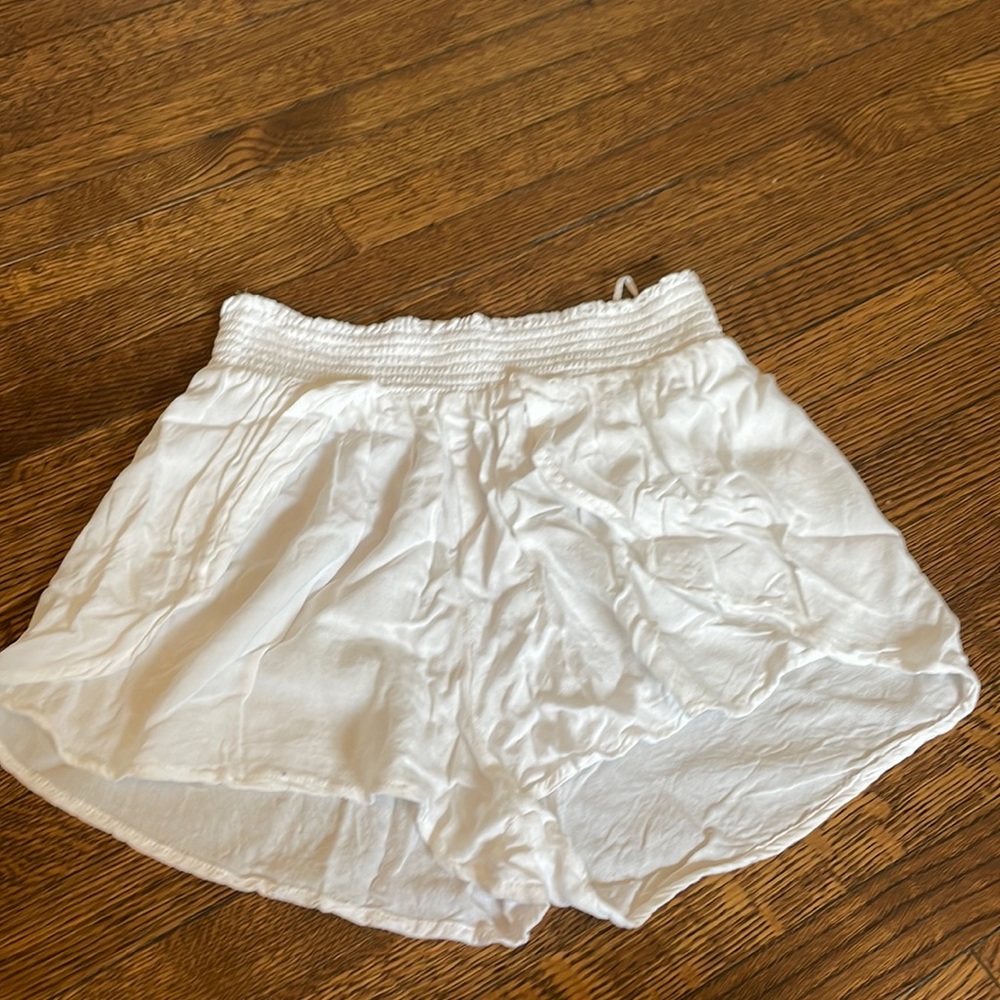 Light Weight Flowy Pajama Bottoms with Flattering Side Slit Creating Folds